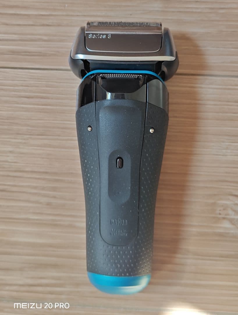 [美品]Braun Series 8 S8 メンズ電気シェーバー