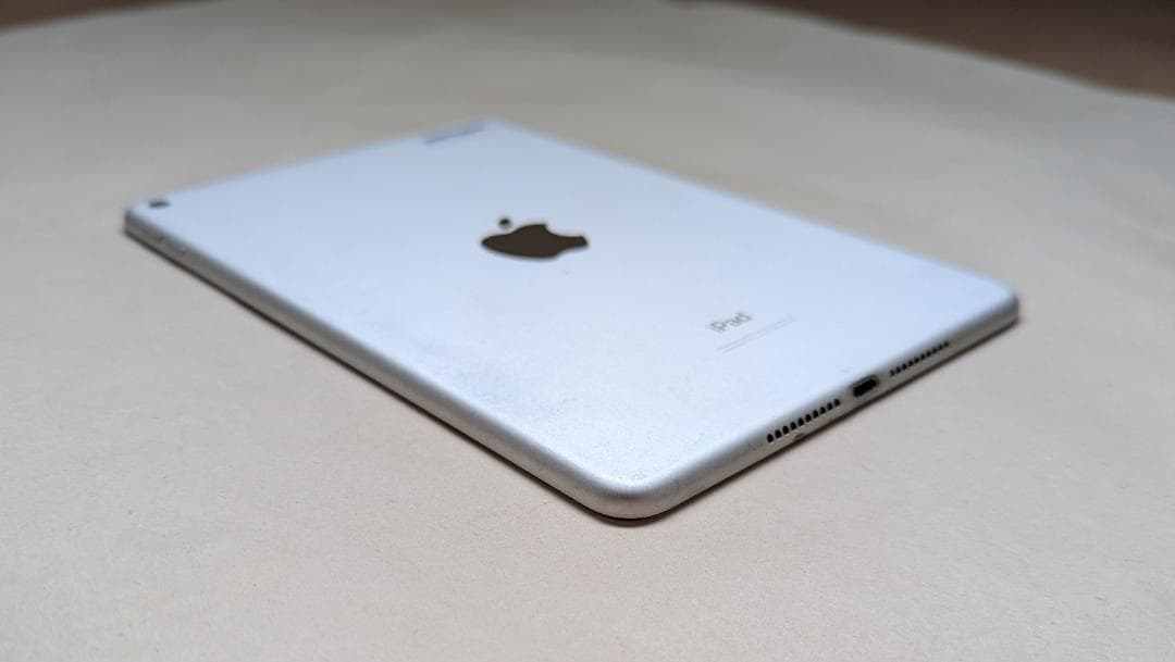 iPad mini5 64GB 指紋認証 タブレット 小型 ミニ 第5世代