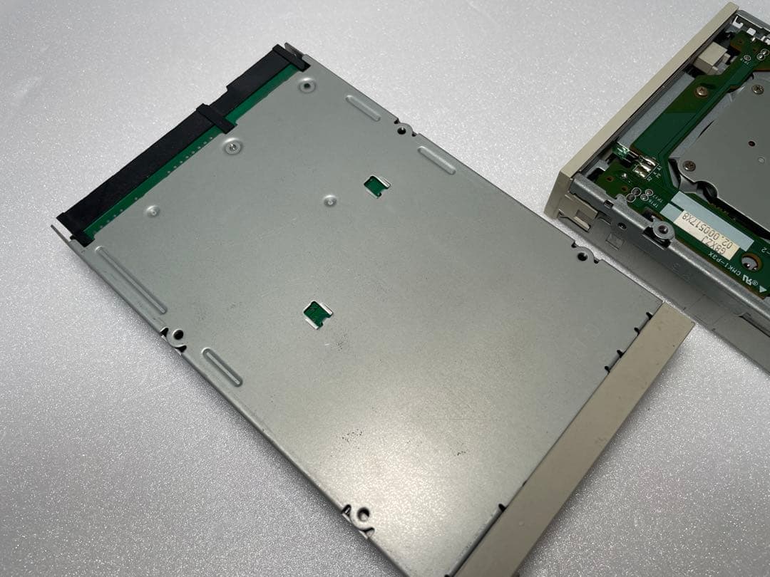 NEC FD-1231 3.5インチフロッピーディスクドライブ