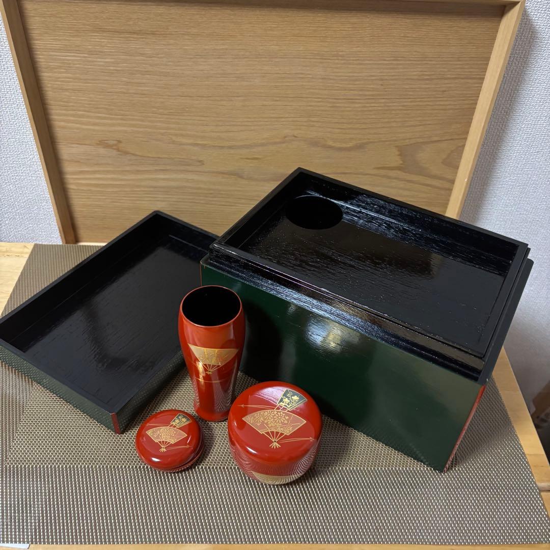茶道具セット 緑と赤の木製