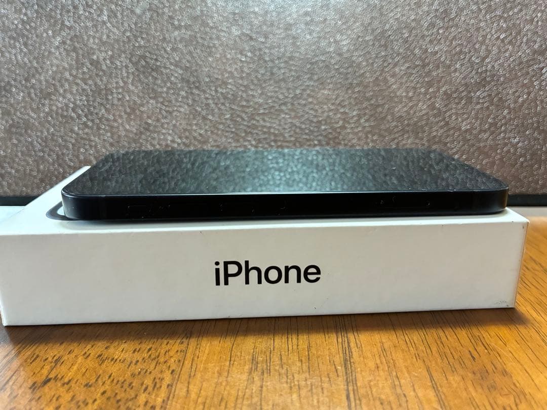 P*7様 【中古】Apple iPhone 12mini ブラック 本体 箱付き