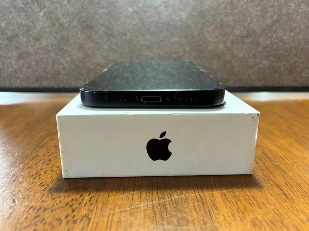 P*7様 【中古】Apple iPhone 12mini ブラック 本体 箱付き
