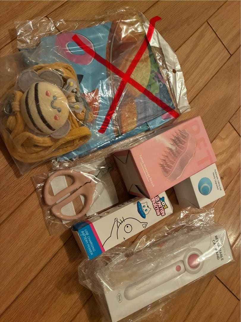 猫用リュックサックとケア商品やおもちゃセット