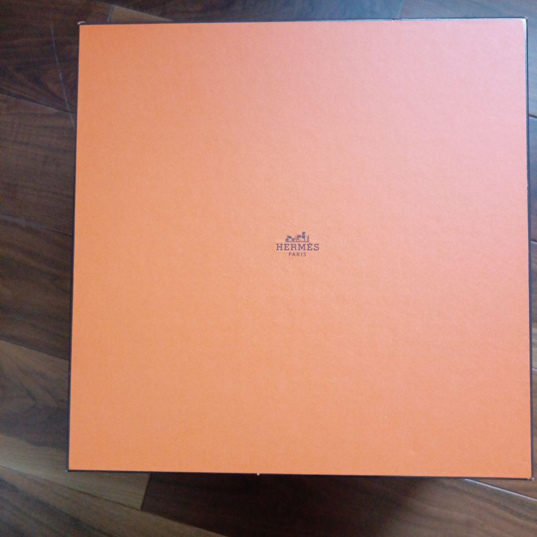 HERMES ギフト箱 オレンジ