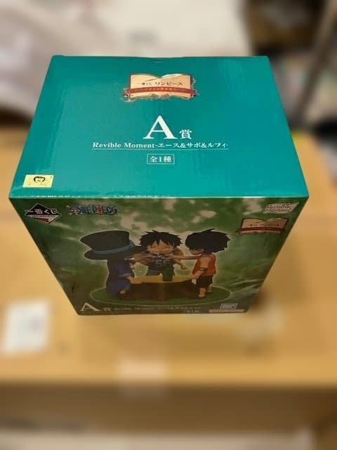 ワンピース 一番くじ Revible Momentシリーズのフィギュア4点セット