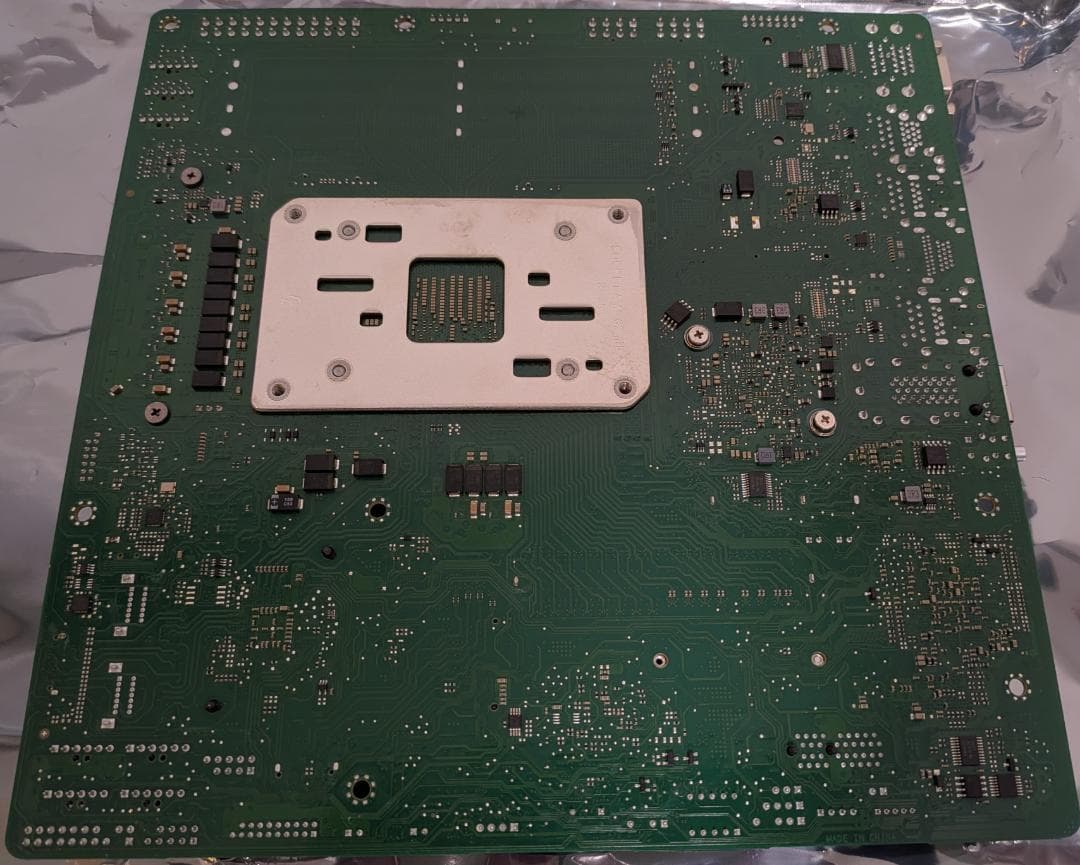 マザーボード ASRock Rack B650D4U-2L2T/BCM (AM5)