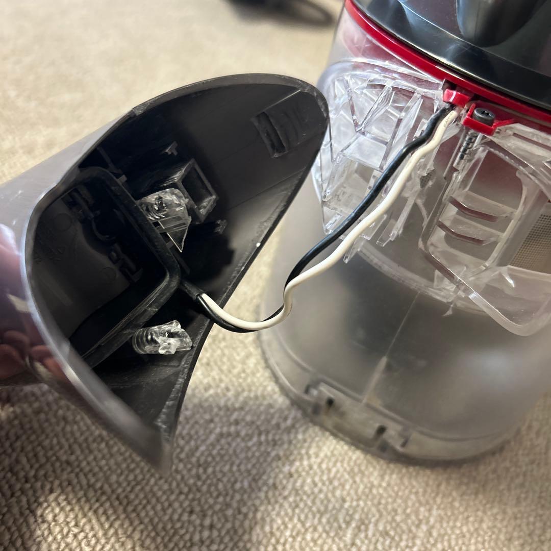 dyson v8 absolute+ sv10 一部ジャンク品 パーツ取りにも