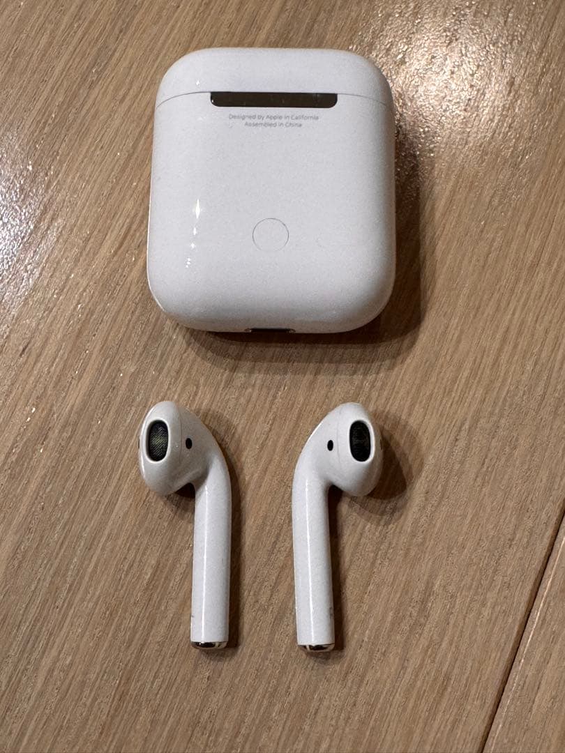 Apple AirPods 第2世代　白