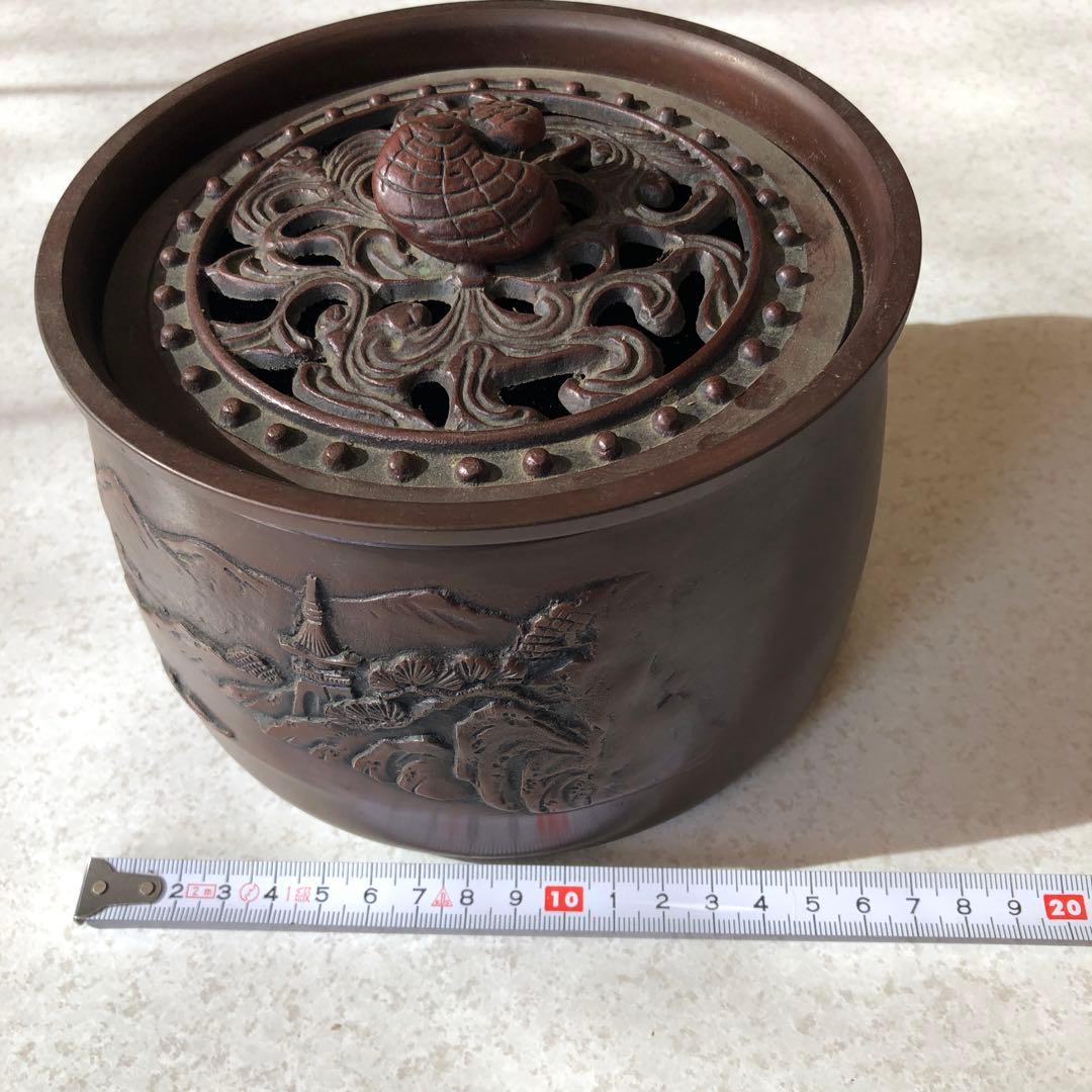 金属製彫刻容器 亀の蓋付き