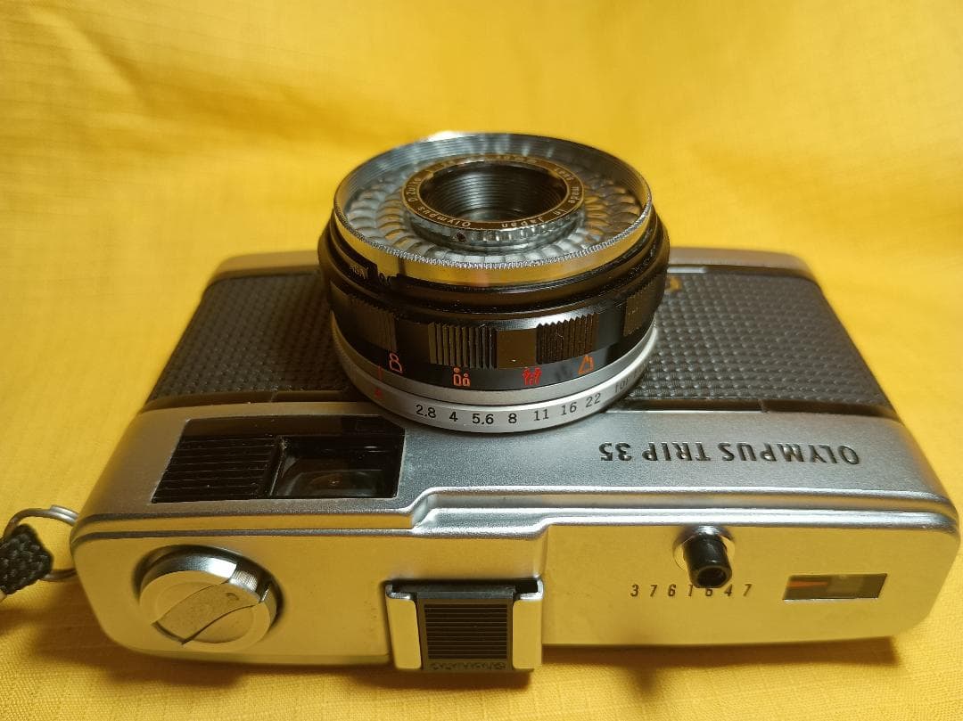 OLYMPUS TRIP35（S/N 3761647）とてもきれいな整備品中古