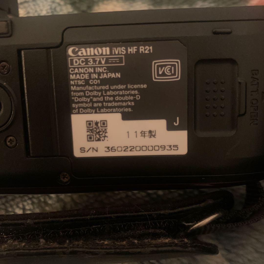 Canon VIXIA HF R20 ビデオカメラ 本体　送料無料。