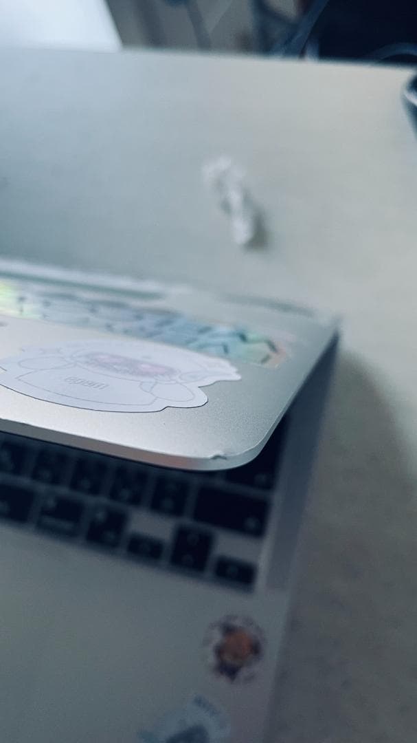 ⭐️MacBook Air M1 2020 8GB／512GB 82%