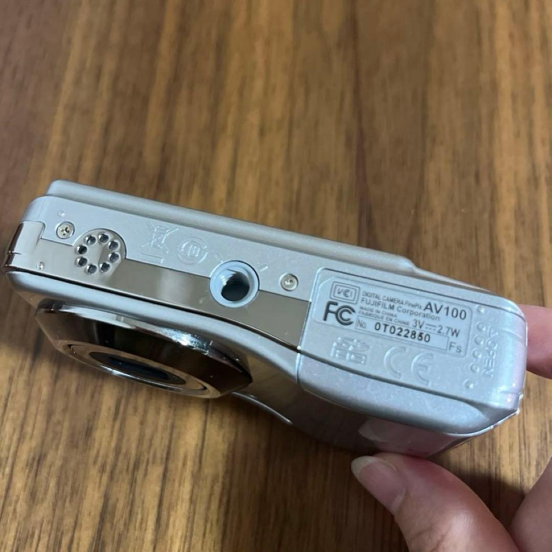 FUJIFILM FinePix AV100 動作品 電池式 SDカード付き
