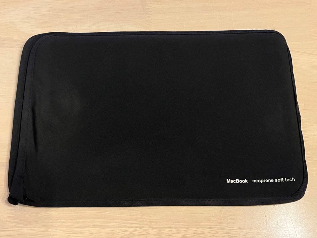 【美品・おまけ付き】MacBook Air 11-inch, Mid 2012