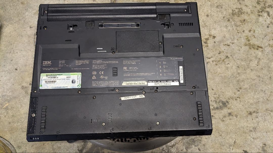 ノートPCケース IBM ThinkPad T42 2373