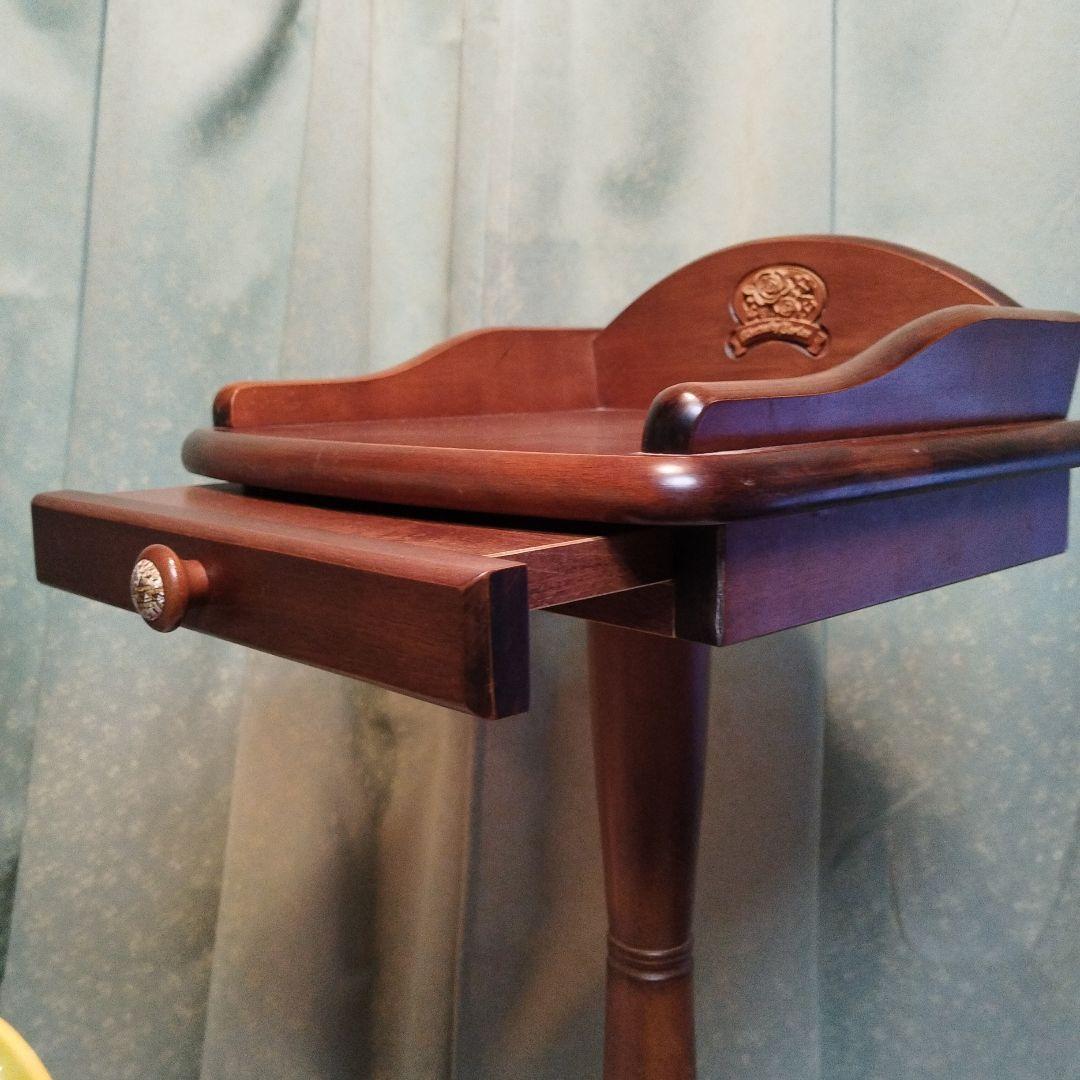 曙工芸製作所　エントランステーブル