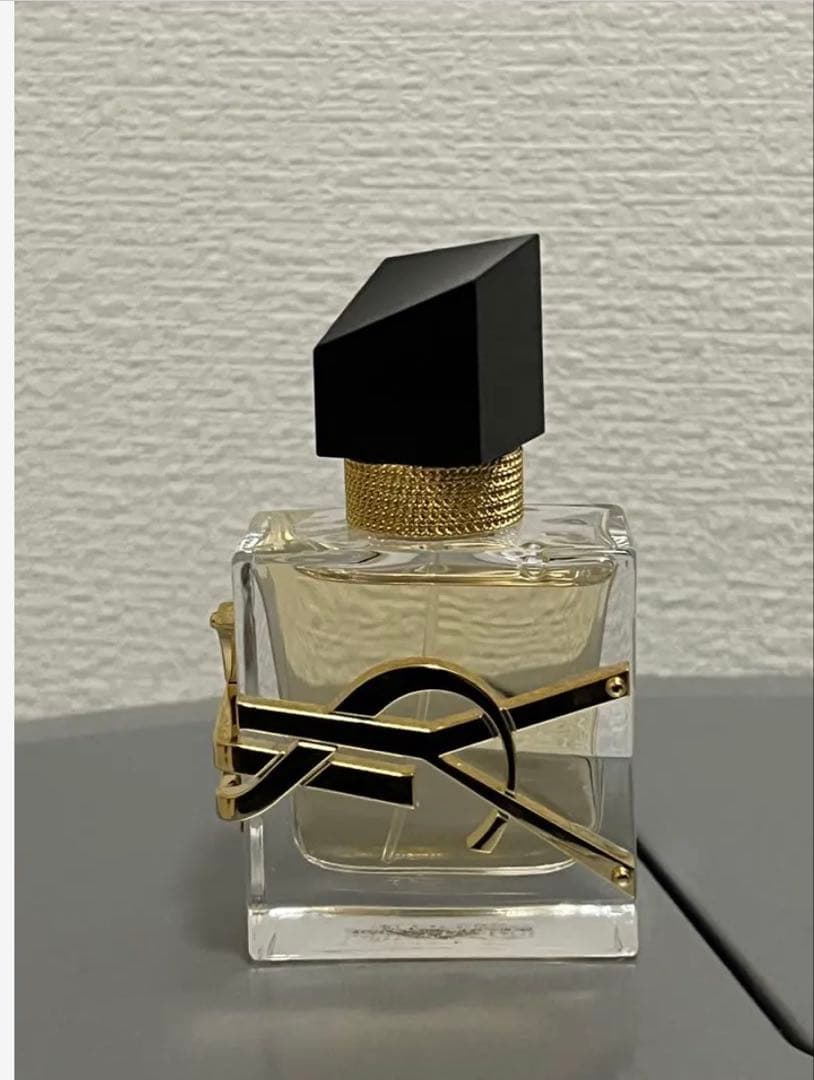 Yves Saint Laurent リブレ オーデパルファム 30ml