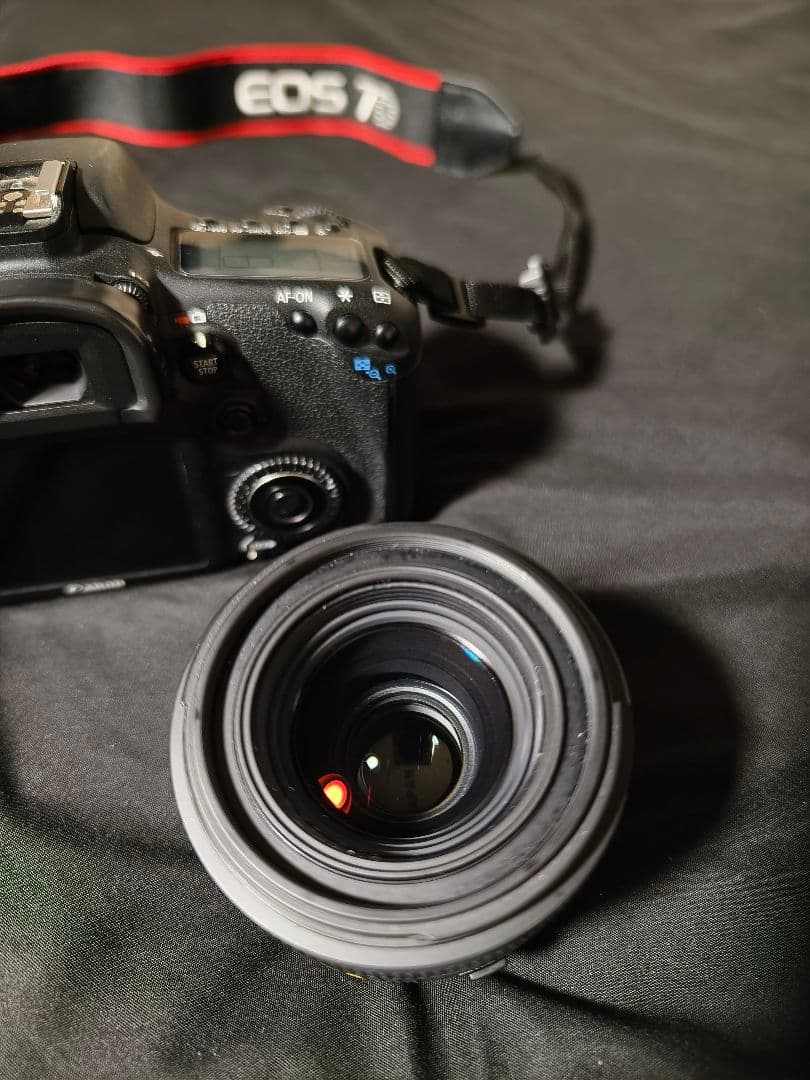 Canon EOS 7D デジタル一眼レフカメラ