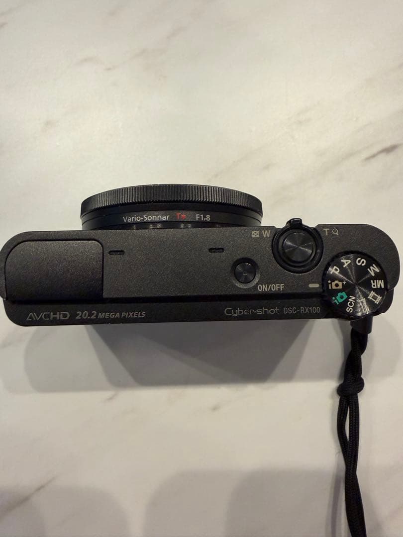 DSC-RX100 通電確認済み