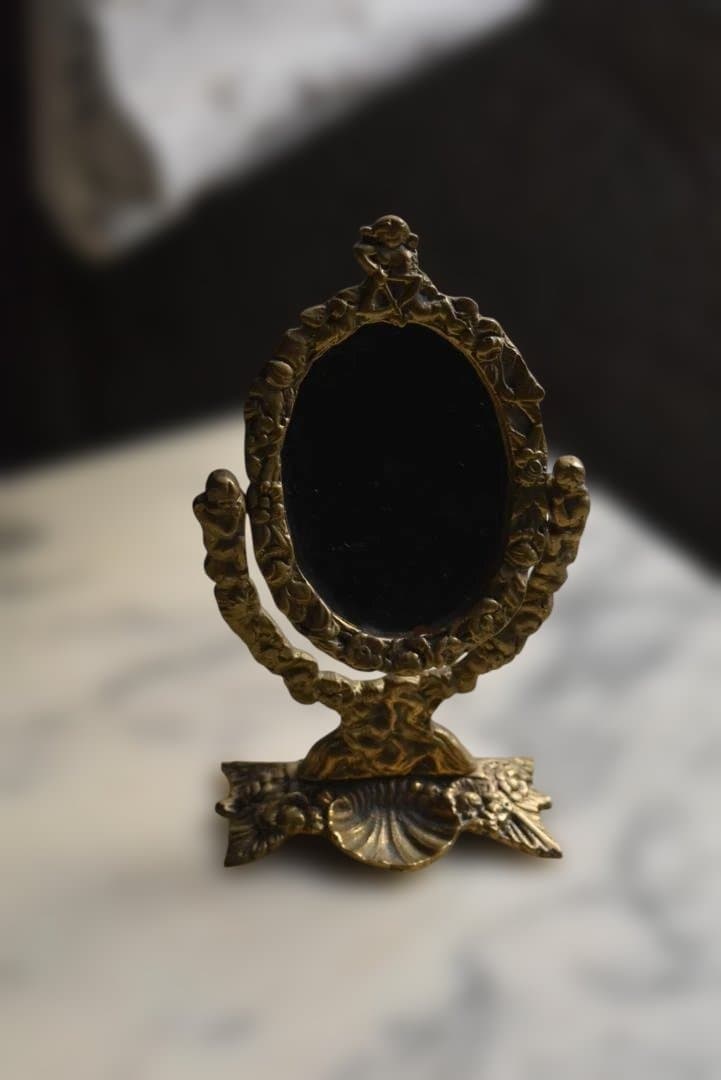 フランス アンティーク　天使の装飾　ゴールド　ミラー　鏡　美品