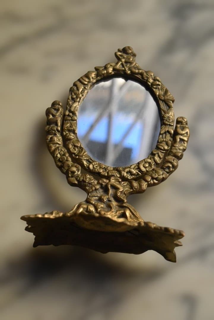 フランス アンティーク　天使の装飾　ゴールド　ミラー　鏡　美品