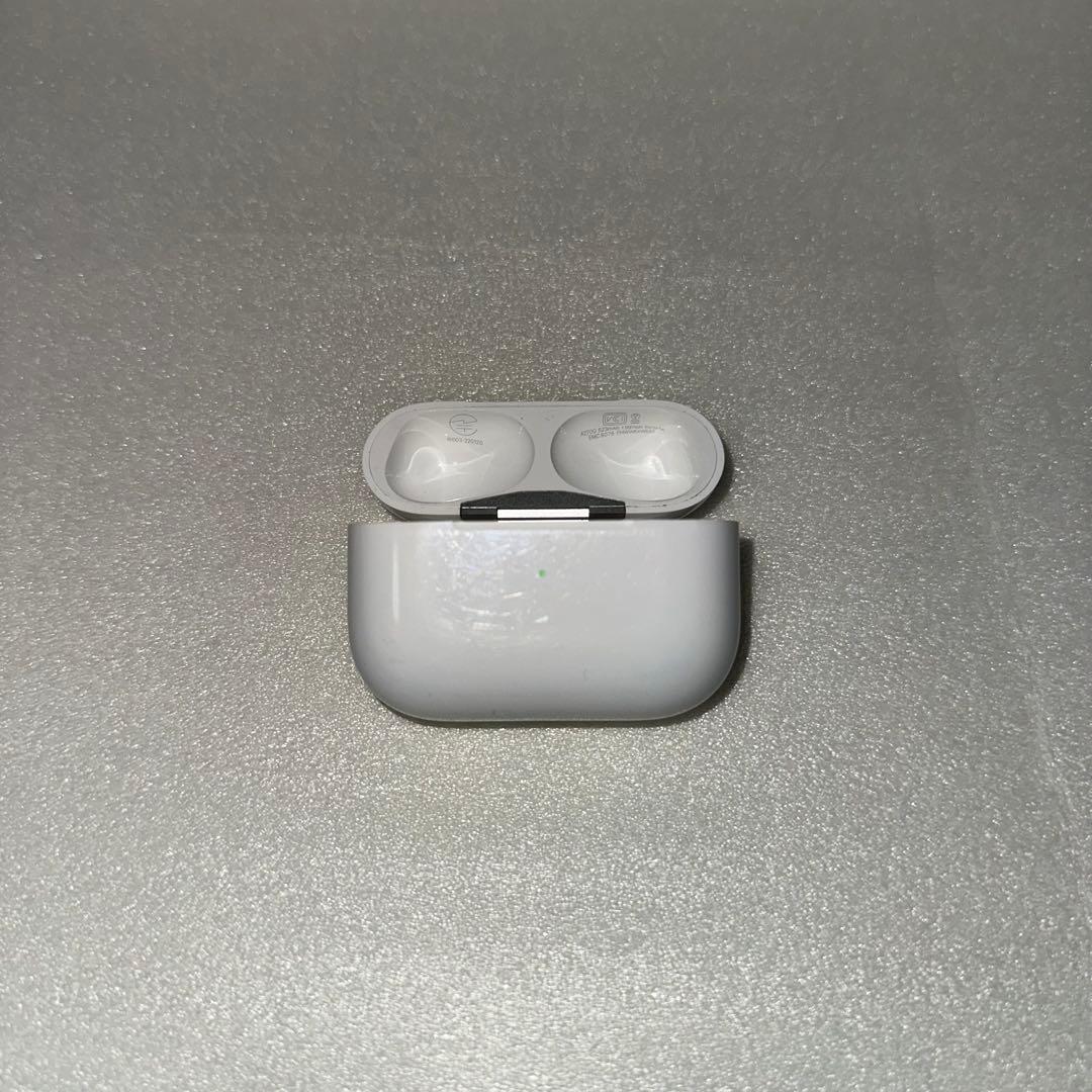 Apple AirPods Pro 第２世代 ホワイト イヤホン 純正 即日発送