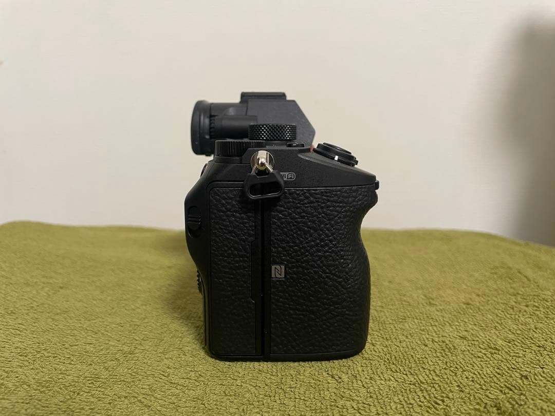 新品同様！SONY α7ⅲボディのみ ILCE-7M3 シャッター数326回