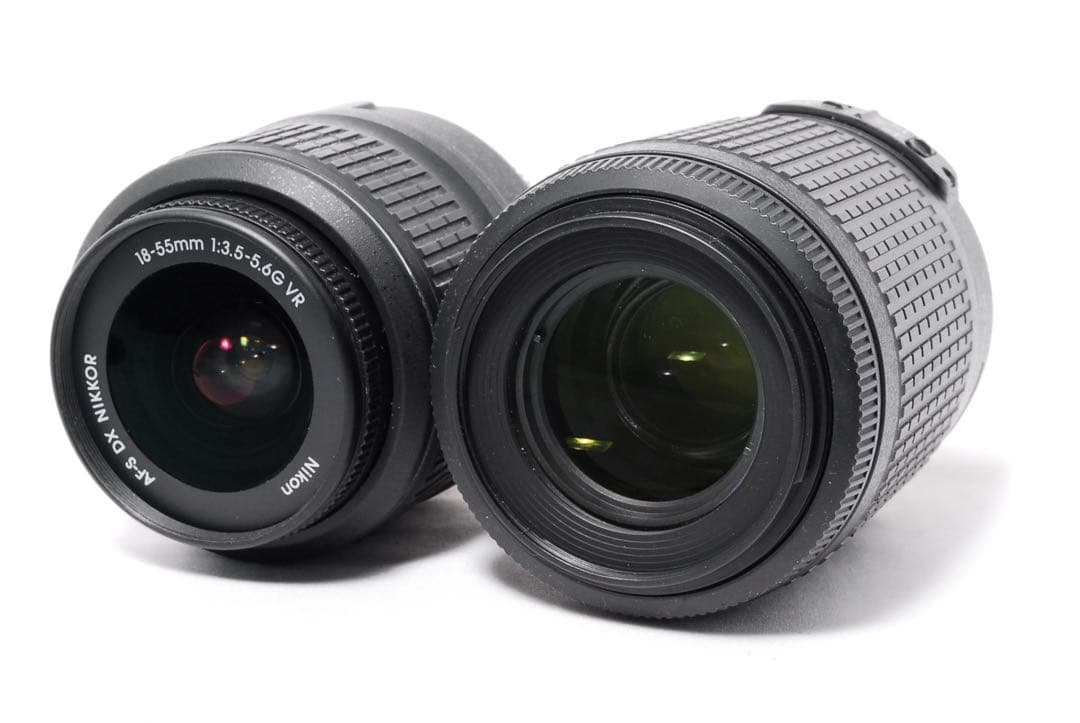 Nikon D3200◆ショット数少なめ◆すぐ使える◆一眼レフカメラ◆スマホ転送