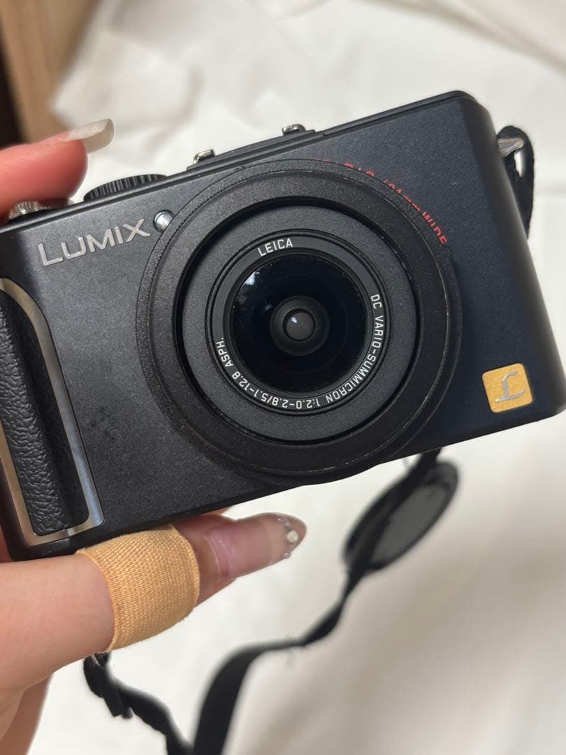 Panasonic コンパクトデジタルカメラDMC-LX3