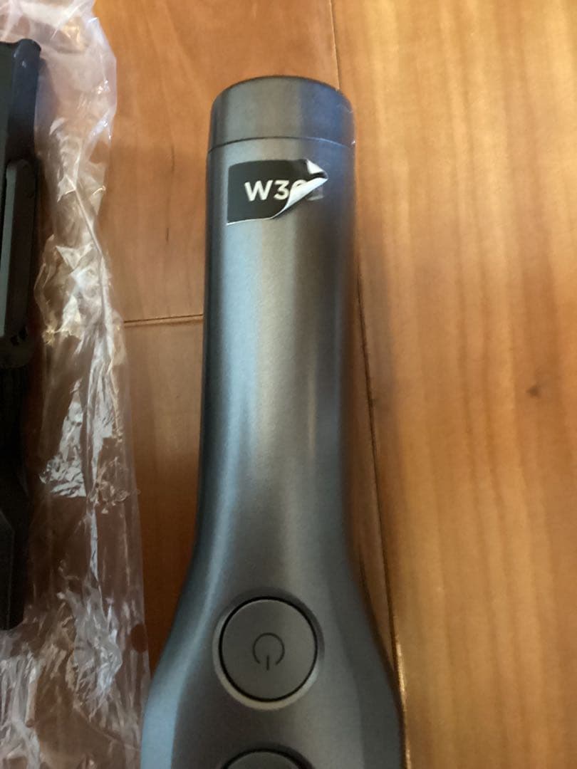 Shark EVOPOWER 充電式ハンディクリーナー　W30