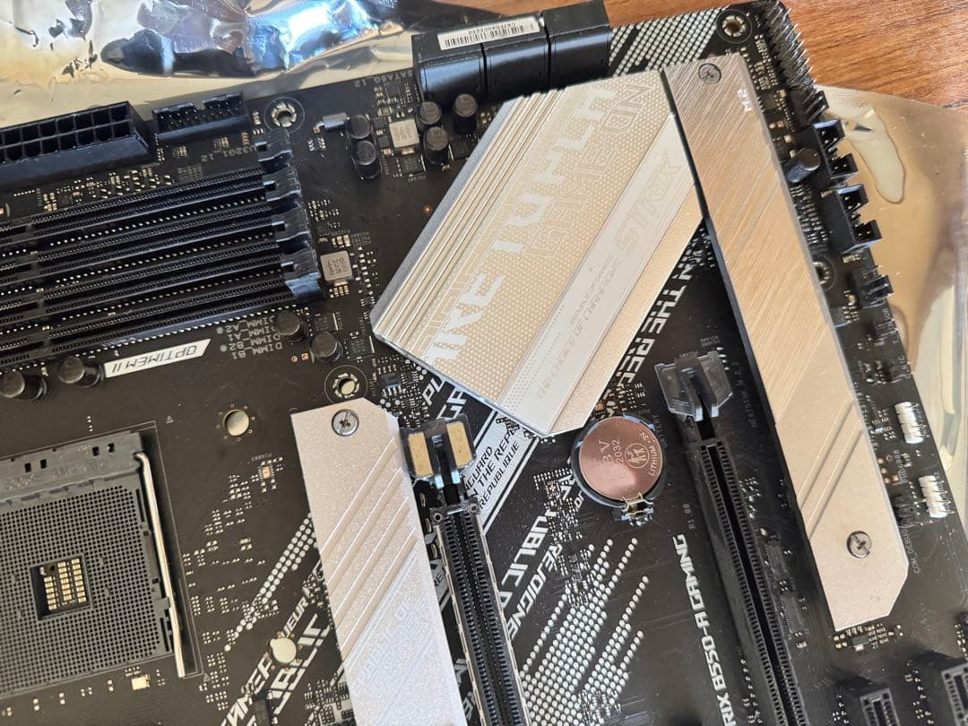 【ASUS】ROG STRIX B550-A GAMING マザーボード