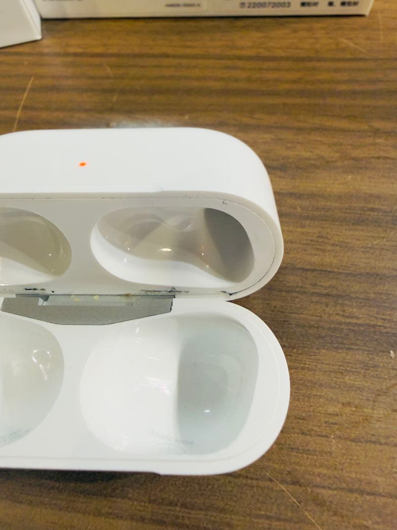 【美品★即日発送】AirPods Pro 第2世代 充電ケースのみ+外箱セット