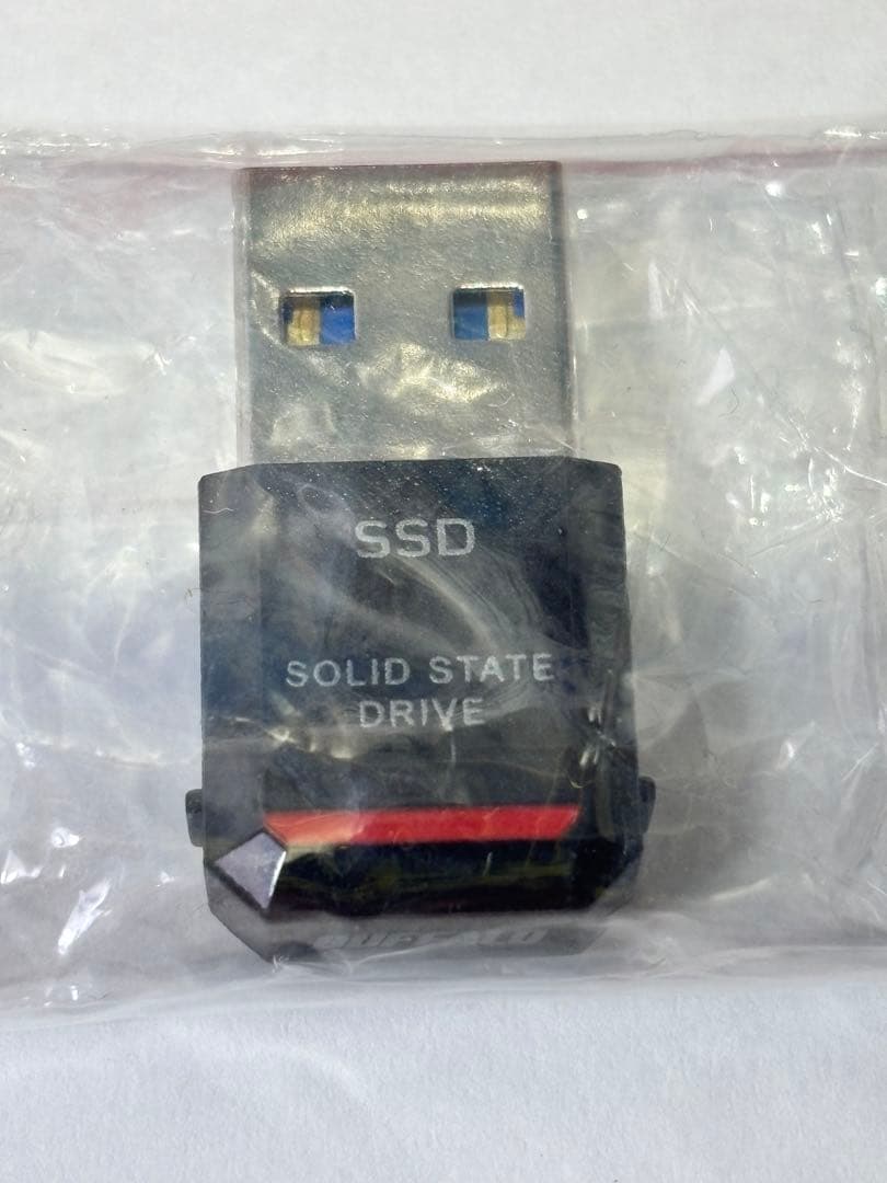 外付けハードディスク・ドライブ SSD-1TB