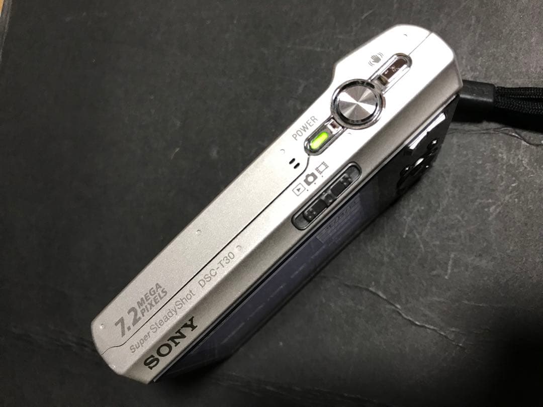 【完動品・美品】Sony Cyber-shot DSC-T30 デジタルカメラ