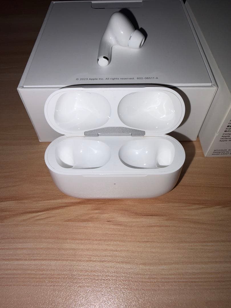 右耳なし AirPods Pro 第2世代 2023年製 ホワイト