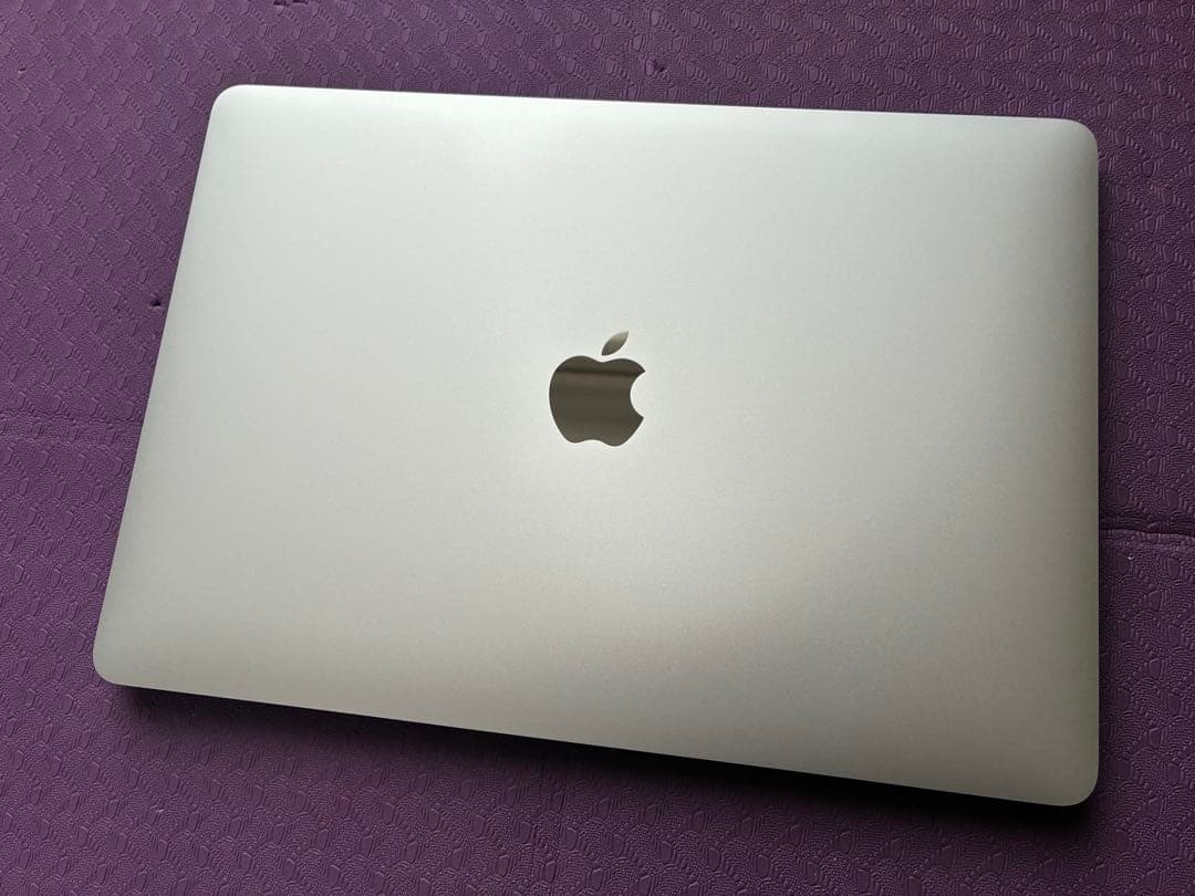 ［付属品未使用］2020MacBookair M1 256GB