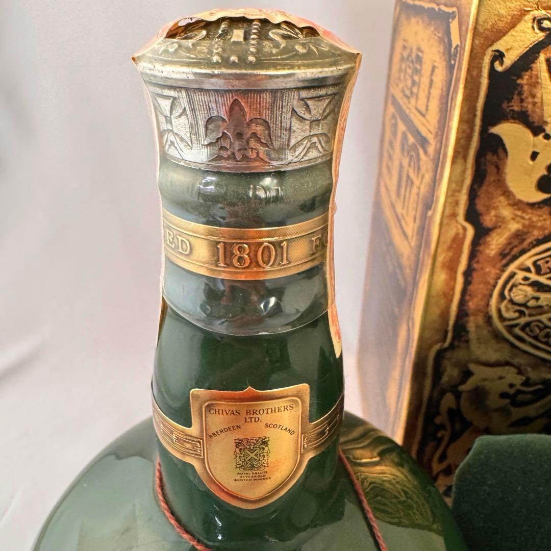 ■未開栓 ロイヤルサルート 21年 陶器 700ml　1,324g 　G714