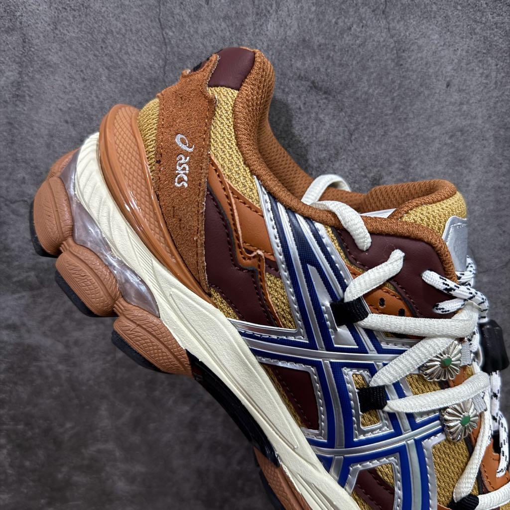 TOGA ASICS Gel-Cumulus 16 TG ブラウン/ベージュ
