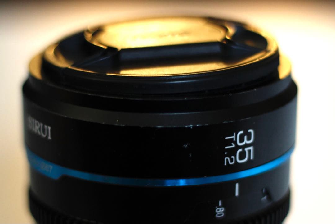 SIRUI Night Walker 35mm T1.2 S35 (Eマウント)