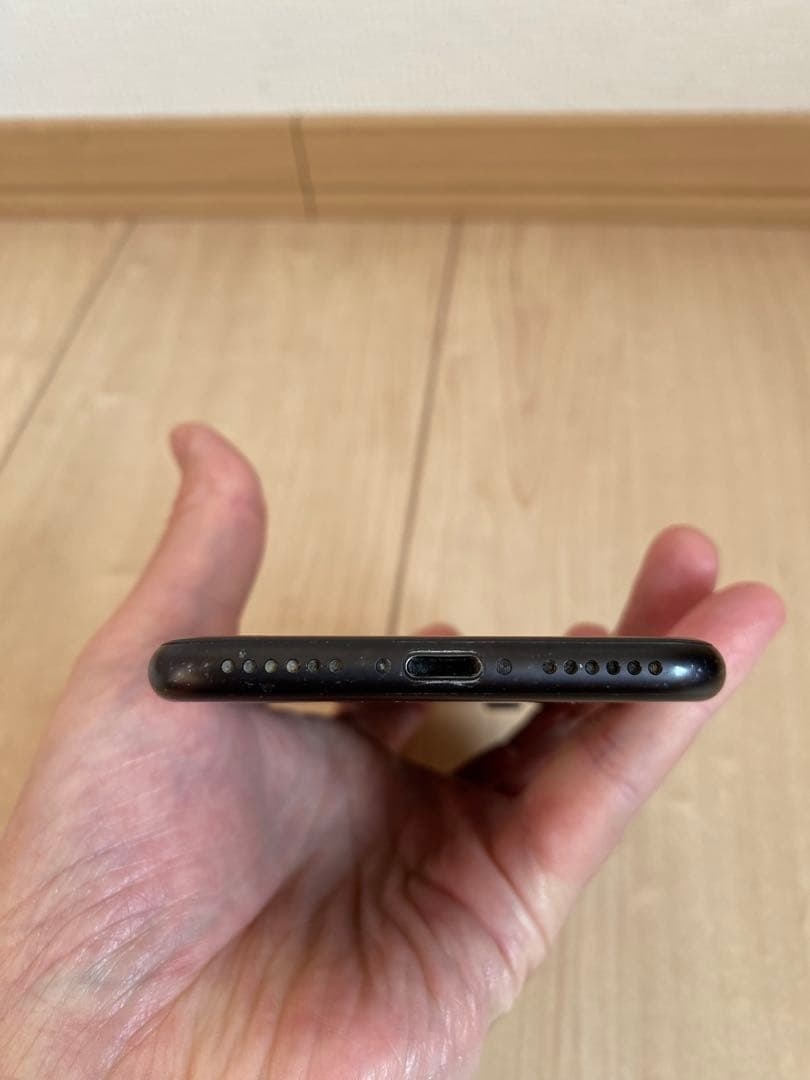 iPhone7 128GB バッテリー72%