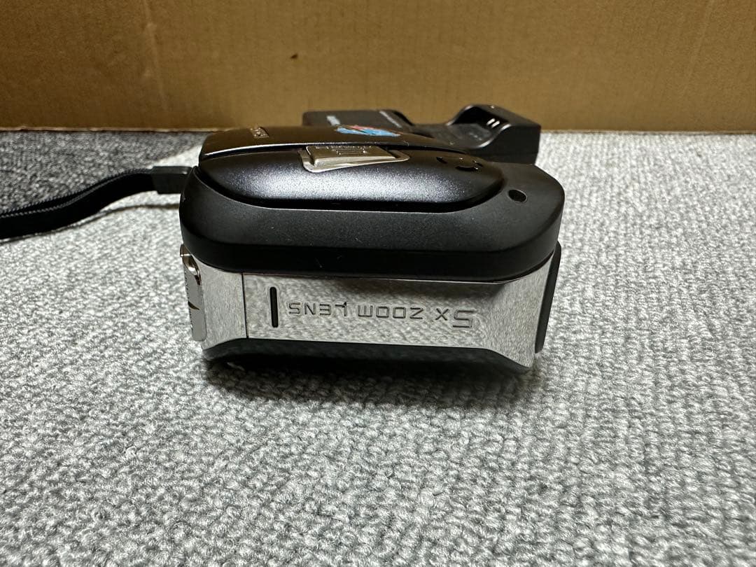 デジタルムービーカメラSANYO Xacti DMX-CA9 防水
