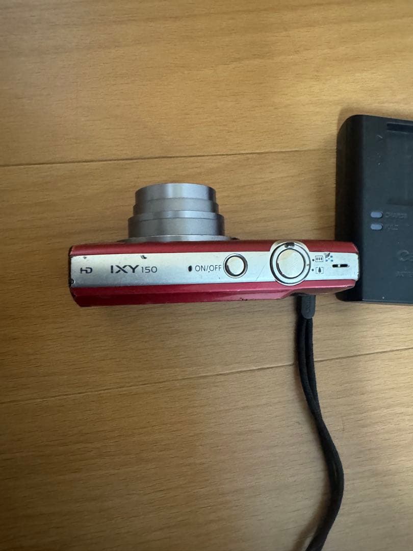 Canon キャノン　コンパクトデジタルカメラ　IXY150 PC2197