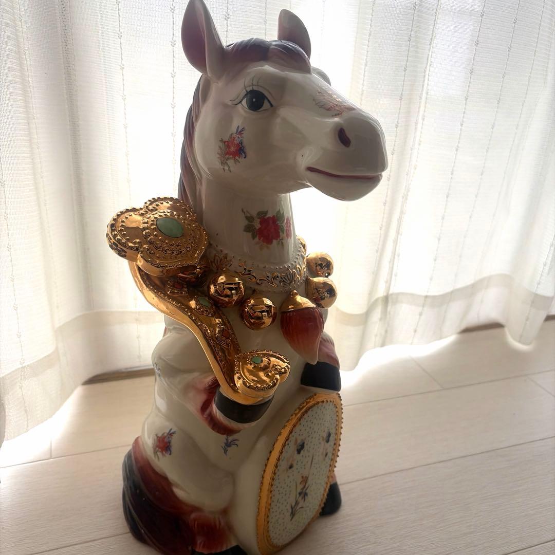 ✨美品❤️馬の置物 ❤️金色装飾陶器