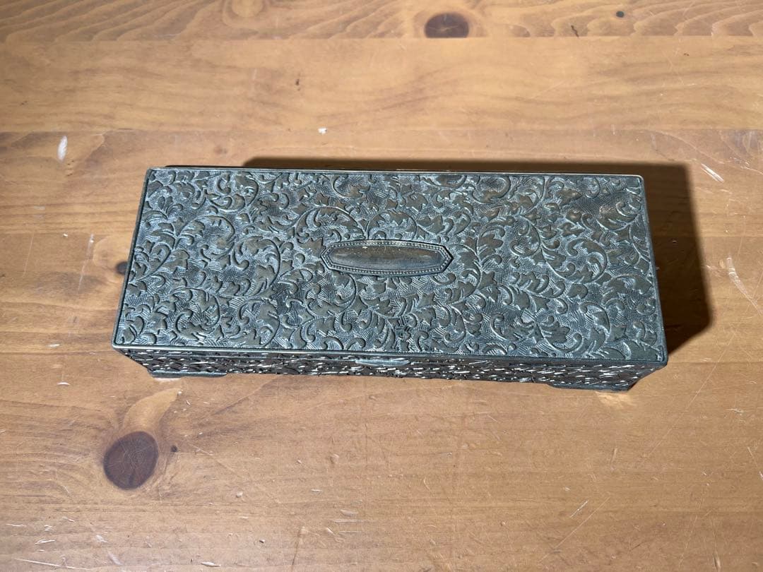 B2【used】ジェリーボックス 金属製 唐草模様 ヴィンテージ
