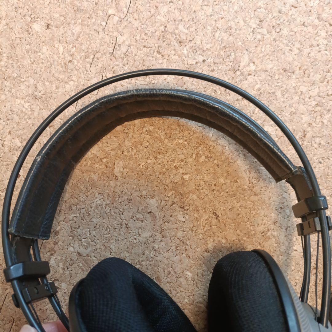 AKG ヘッドホン K501 オーストリア製