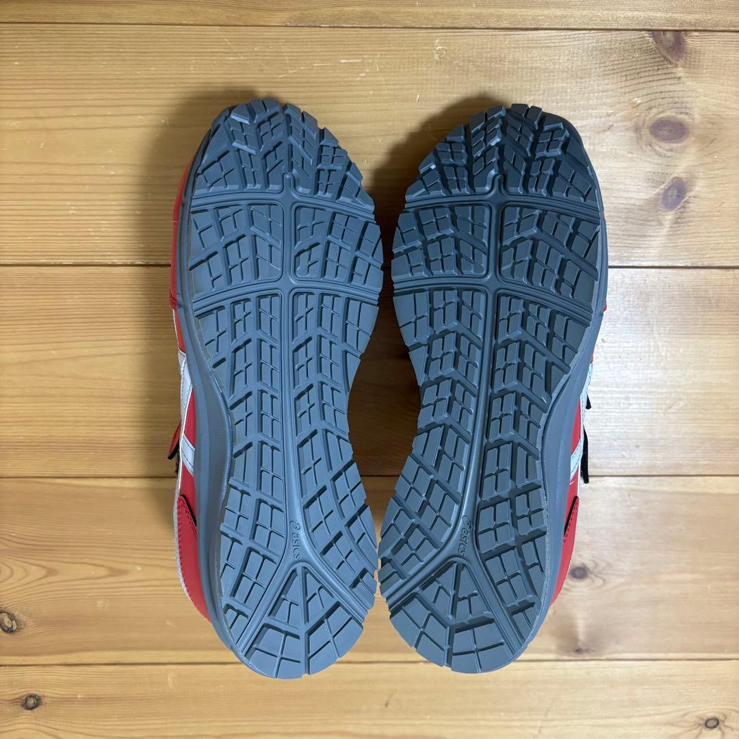 asicsアシックス　ウィンジョブCP301【新品未使用】