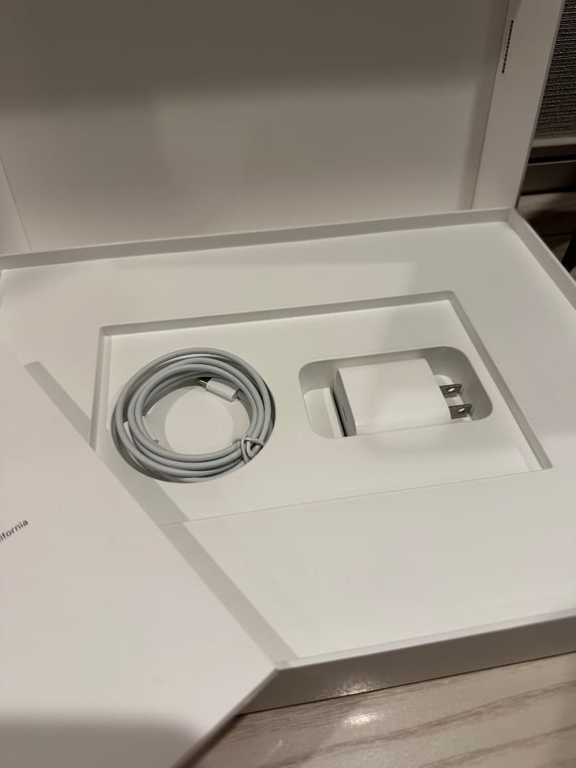 【極美品・バッテリー100%】iPadPro 12.9 第5世代 512GB