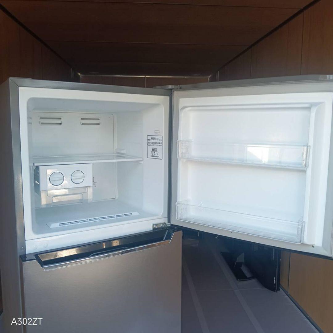 C06Y8 ハイセンス　人気モデル　大型冷蔵庫　227L