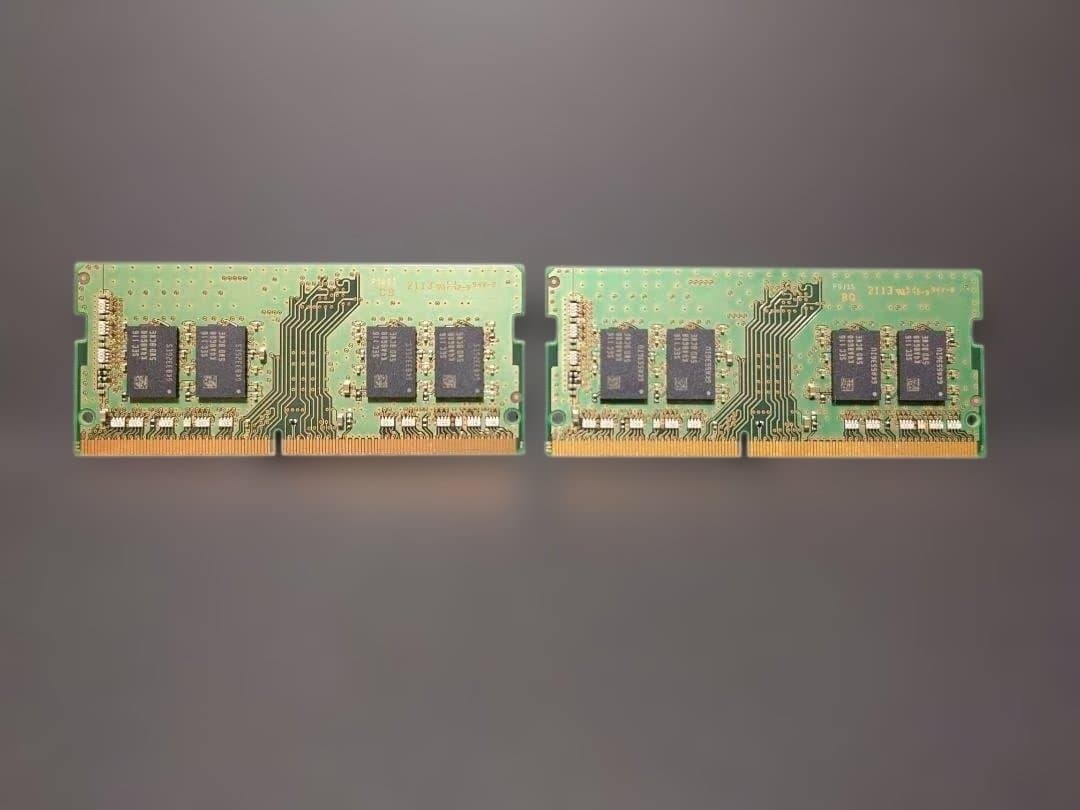 メモリ　Samsung DDR4 3200 8GB×２枚　ノート用