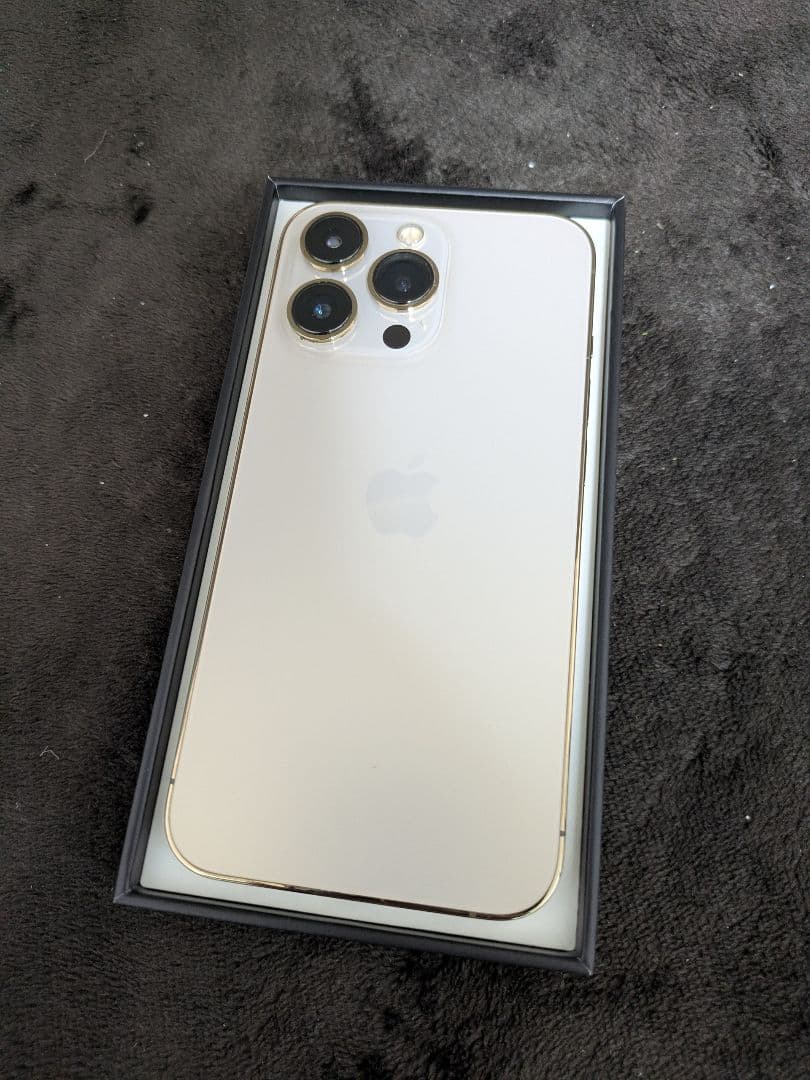 iPhone 13 Pro Gold 256GB 本体